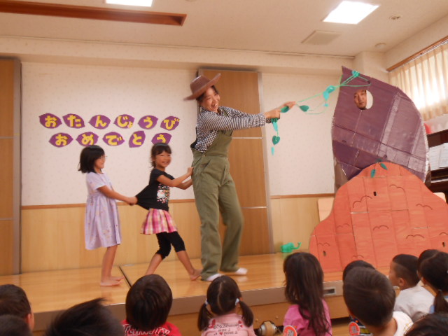 10月生まれのお誕生会です すみれ保育園